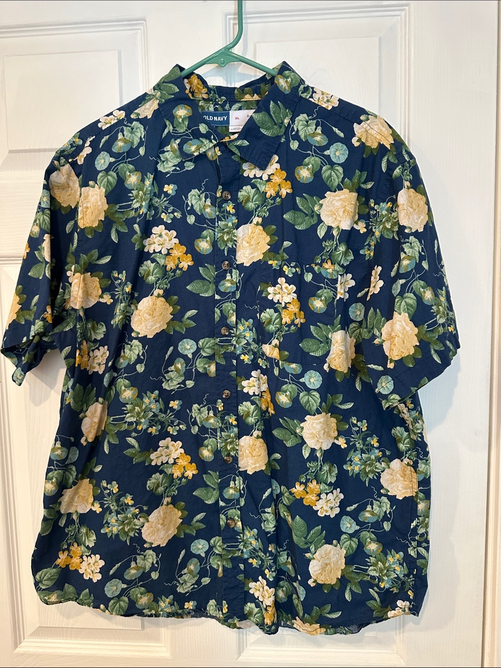 Old Navy Navy Floral Short Sleeve Button-Down Shirt